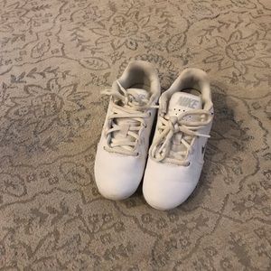 Girls Nike Cheerleader Shoes